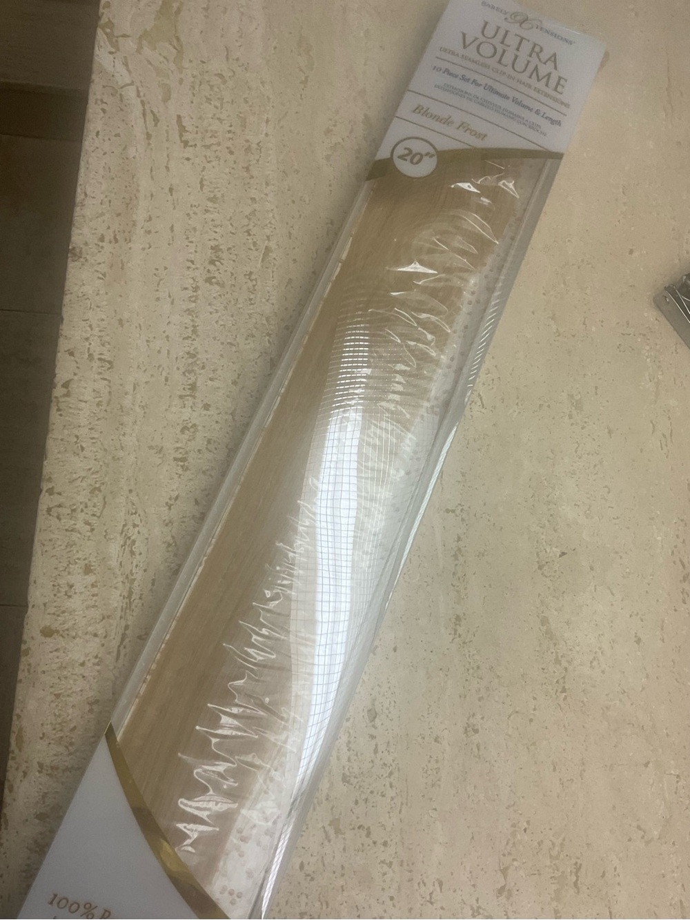 Barely Extensions Clip-In Hair Extensions - Blonde Frost 20 in. BNIB ret. $269
